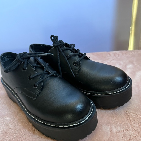 Authentick Black Oxford Shoes by Wild Pair | Chunky Lug Sole | Gothic Grunge - Picture 4 of 7